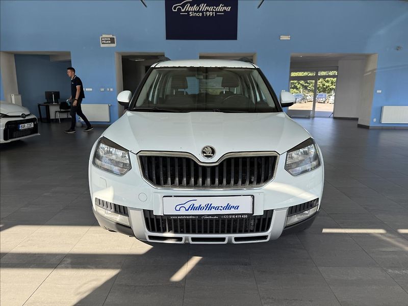 Škoda Yeti 2,0   TDI 81kW,4x4,SERVISKA,TA - fotka 2 z 29