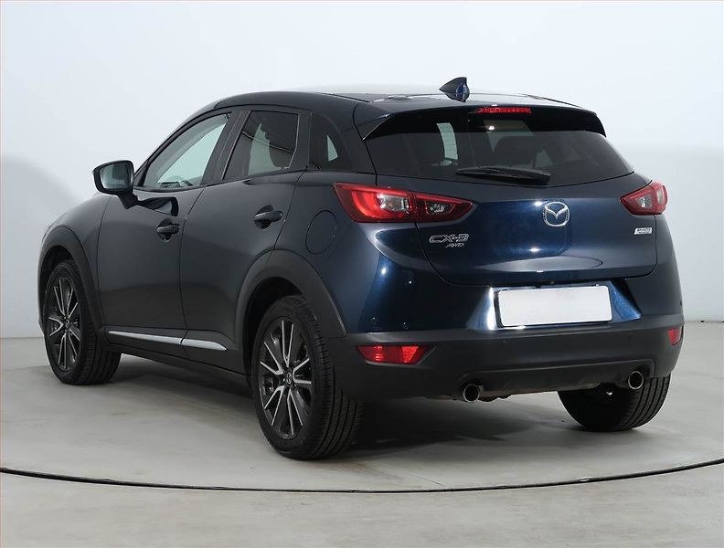 Mazda CX-3 (2015) Revolution TOP 2.0 Skyactiv-G - fotka 4 z 22