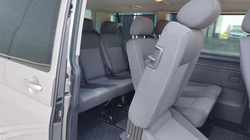 Volkswagen Caravelle (2011) 2.0TDI, volat-608 081 843 - fotka 14 z 15