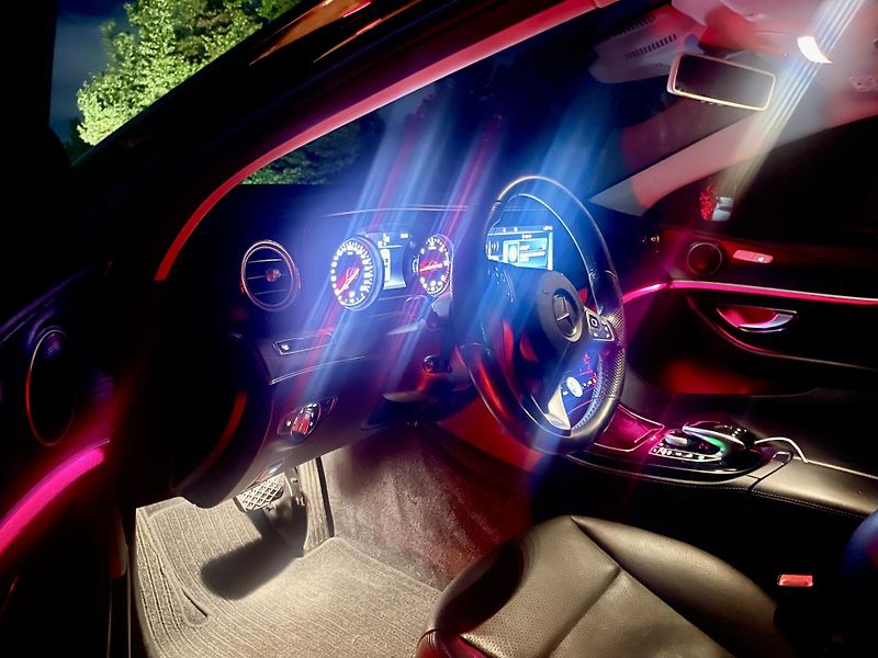 Mercedes-Benz Třídy E (2017) Avantgarde 220d - VYSERVISOVAÝ - fotka 14 z 14