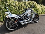 Harley-Davidson FXSB Softail Breakout (2016) - náhled 2