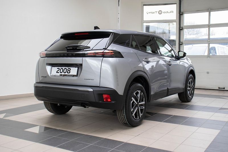 Peugeot 2008 BUSINESS Hybrid 110 e-DCS6 - fotka 4 z 16