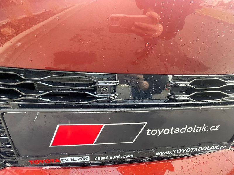 Toyota C-HR 2.0 Hybrid automat Tokio Editi - fotka 16 z 33