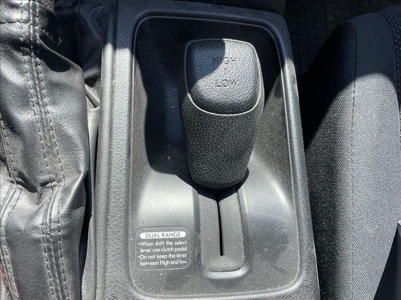 Subaru Impreza 1,6 i 84kw AWD Euro5 serviska - fotka 20 z 36