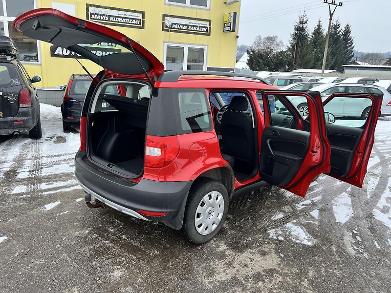 Škoda Yeti 1.2TSI 77KW,1MAJ,TZ,KLIMA,CZ - fotka 29 z 41