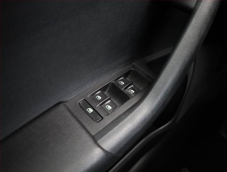 Škoda Octavia (2019) 1.5 TSI G-TEC, Automat, Kůže - fotka 16 z 20