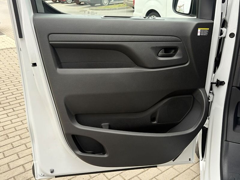 Toyota ProAce MC24 - 4D - Panel Van L2 - Ful - fotka 5 z 17