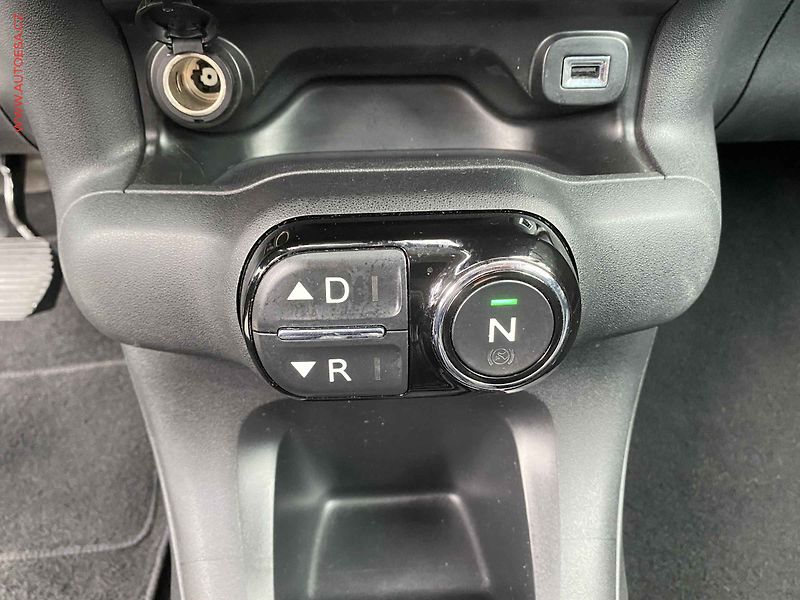 Citroën C4 Cactus (2017) 1.6 HDi, ČR, AT, tempo, park - fotka 15 z 18