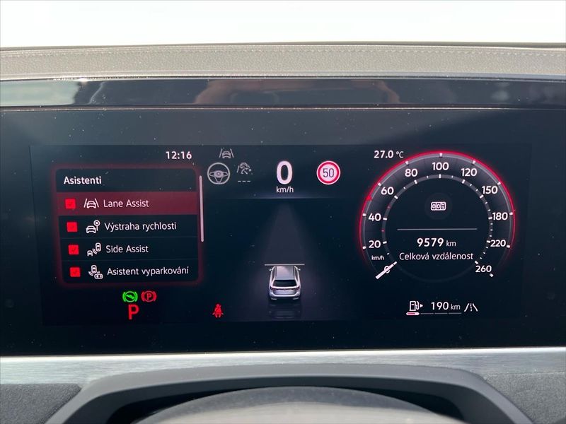 Volkswagen Passat Variant 2,0 TDi 142kW 7DSG 4Motion R-l - fotka 16 z 32