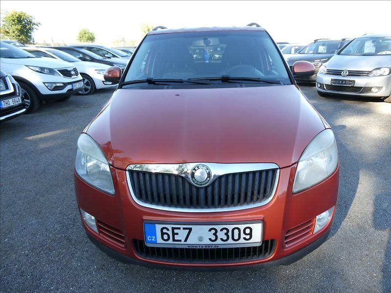 Škoda Fabia 1,4 TDi 59kW klima, závěs - fotka 2 z 39