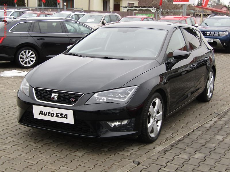 Seat Leon (2016) 2.0TDi, LED, navi - fotka 3 z 19