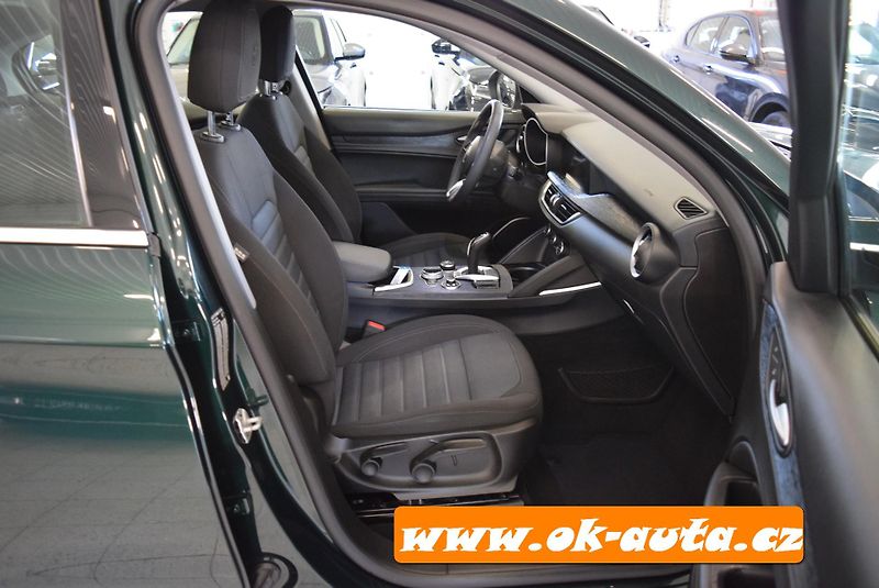 Alfa Romeo Stelvio 2.2 JTD Q4 FACELIFT 2021 - fotka 15 z 56