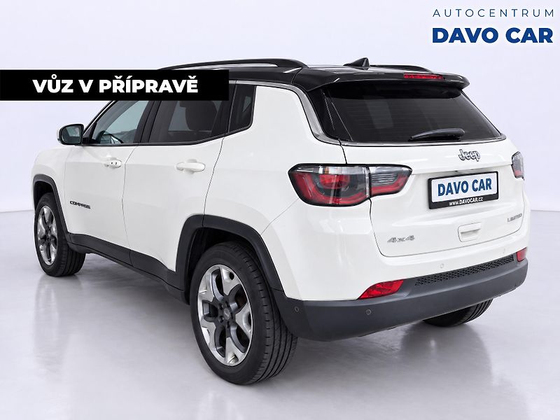 Jeep Compass 1,4 125kW Limited 4x4 Aut. CZ - fotka 2 z 12