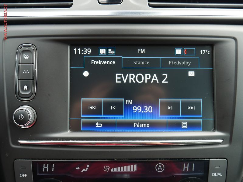 Renault Kadjar (2015) 1.6 dCi 4x4, ČR, AC, TZ, navi - fotka 15 z 18