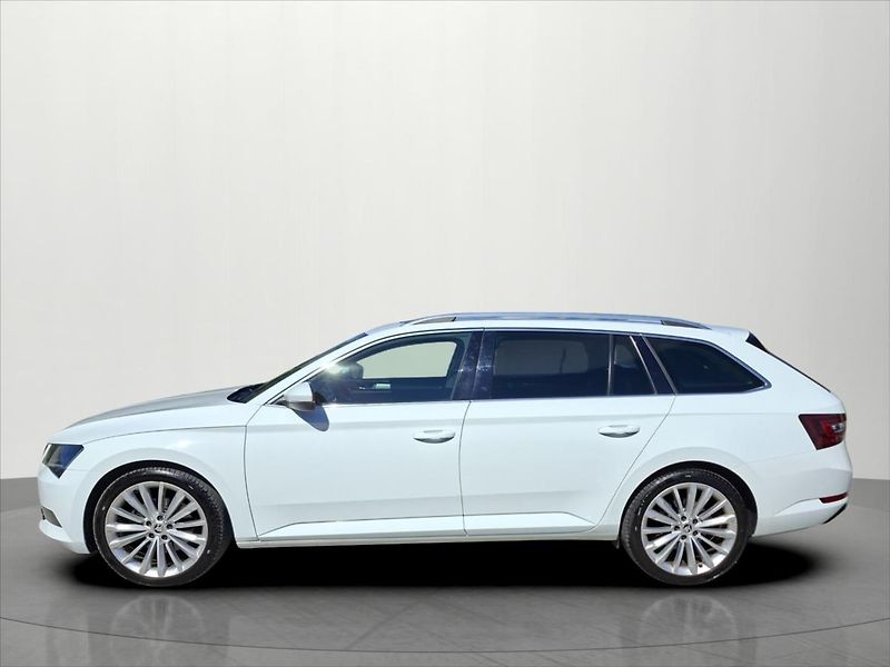Škoda Superb 1,6 TDi 88 Kw Style DSG DPH - fotka 4 z 32