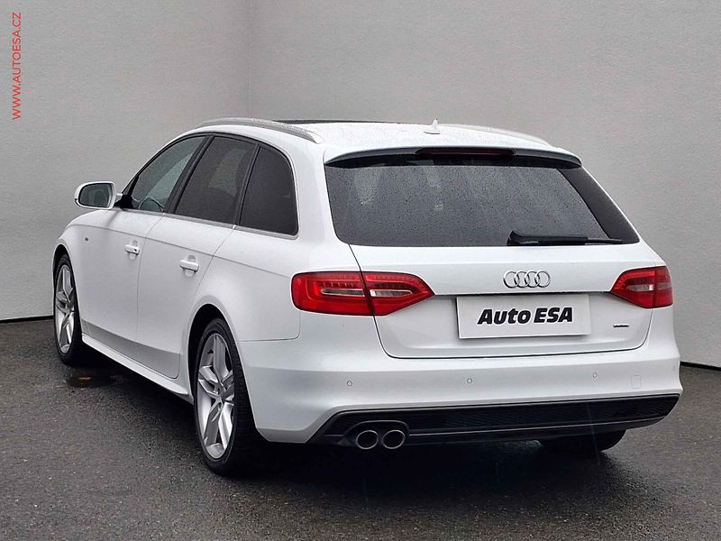 Audi A4 (2014) 2.0 TDi quattro, AT, TZ - fotka 6 z 18