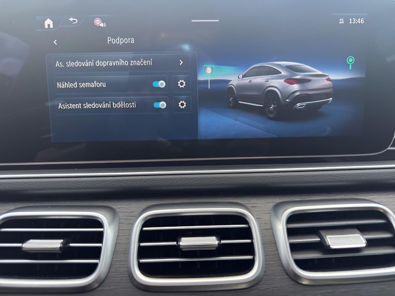 Mercedes-Benz GLE (2025) 450 D 4MATIC kupé - fotka 16 z 23