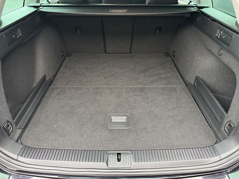 Volkswagen Passat (2020) 2.0TDi 140kW DSG Business, RZV - fotka 20 z 41