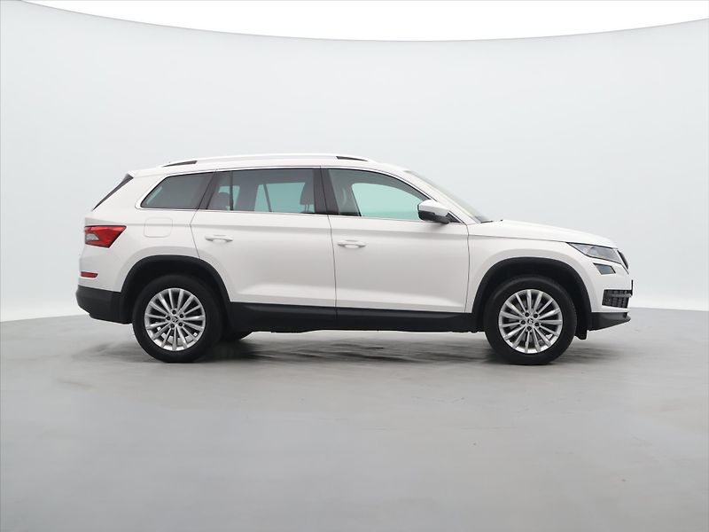 Škoda Kodiaq 2,0 TDI 140kW DSG 4x4 Style CZ - fotka 8 z 32