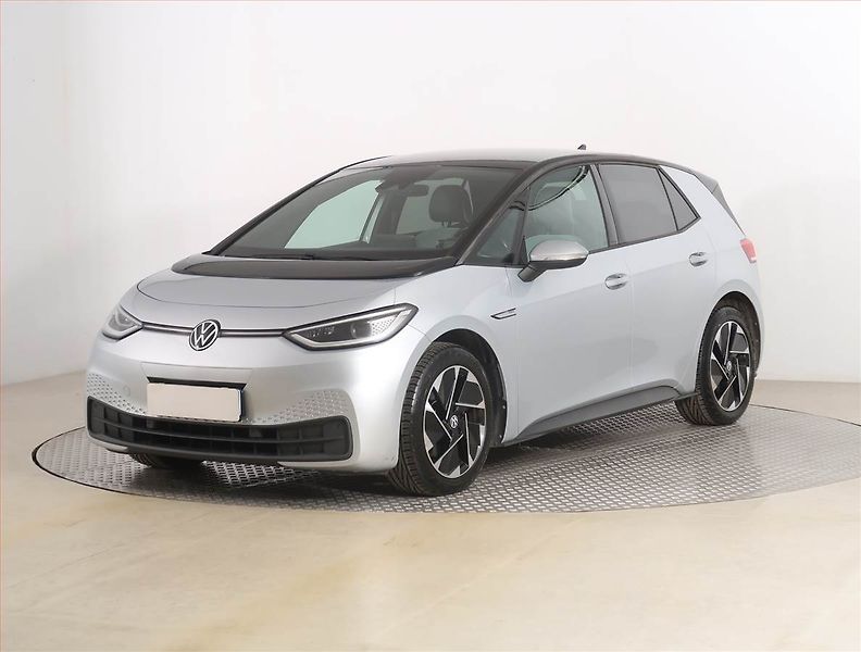 Volkswagen ID.3 (2021) Pro Perf. (62 kWh), SoH 92% - fotka 2 z 22