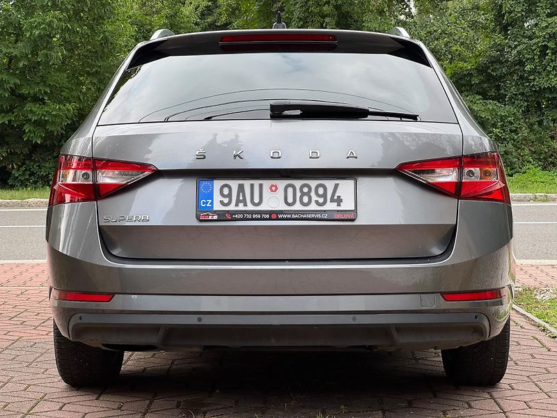Škoda Superb 2.0 STYLE 1.MAJ ČR DPH KŮŽE - fotka 5 z 26