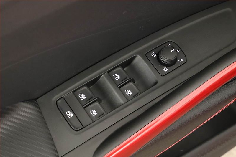 Škoda Fabia (2025) 1.5 TSI, Monte Carlo, FullLed - fotka 14 z 14