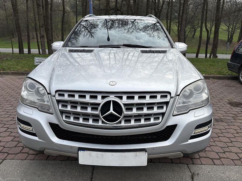 Mercedes-Benz Třídy M (2009) Klasse ML 320 CDI 4Matic - taž - fotka 2 z 31