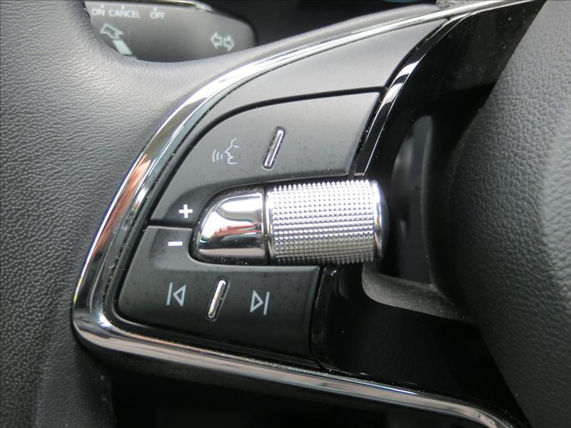 Škoda Octavia 2,0 TDI Style ČR - fotka 18 z 22