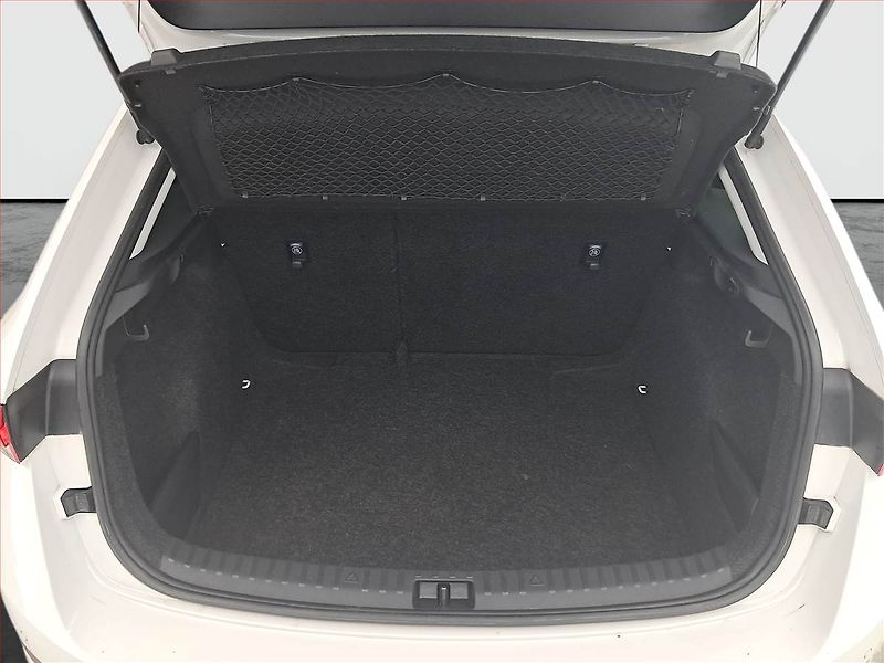 Škoda Scala (2019) Ambition 1.0 TSI, ČR,1.maj - fotka 13 z 15