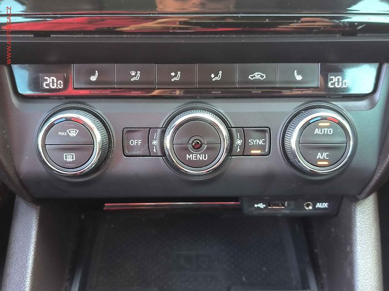 Škoda Octavia (2016) 2.0 TDi 4x4, DSG, navi, temp - fotka 16 z 25