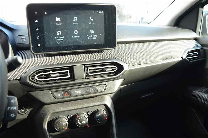 Dacia Sandero (2024) 1,0 TCE S&S EXPRESSION - fotka 12 z 19