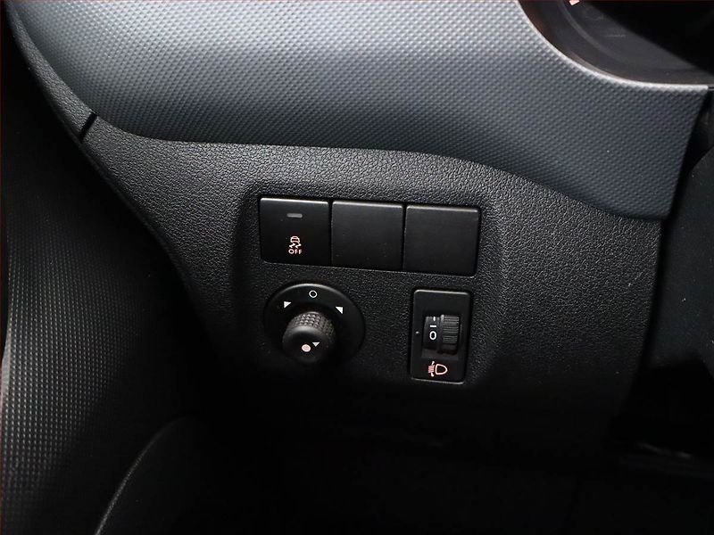 Peugeot Partner (2017) 1.6 HDi, ČR, 1Maj, DPH - fotka 12 z 12