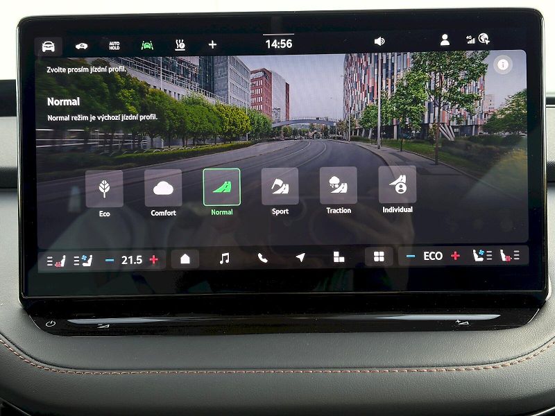 Škoda Enyaq (2026) 85X 210/82 / 4x4 / SELECTION - fotka 34 z 35