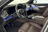 BMW i7 xDrive60 - náhled 12