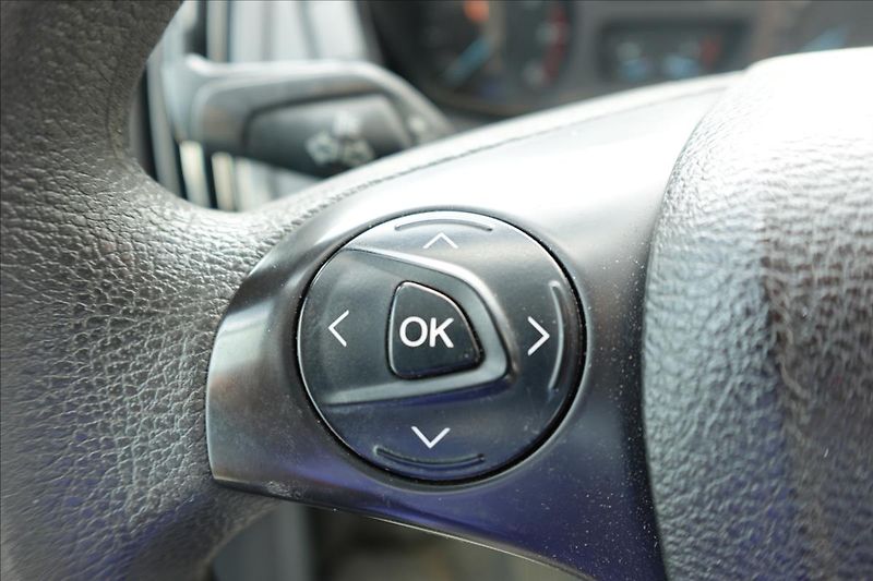 Ford Transit 2,0 TDCI  VALNÍK KLIMA - fotka 21 z 26