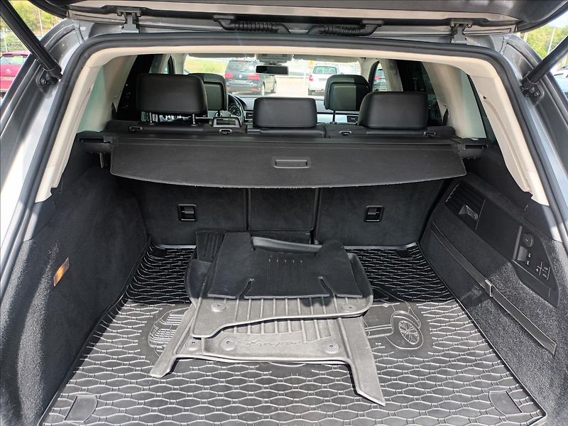 Volkswagen Touareg 3,0 TDI 193Kw,R-Line,ČR,TAŽNÉ, - fotka 50 z 50