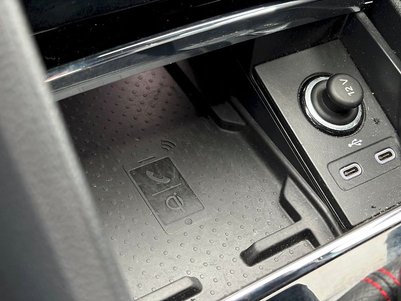 Škoda Kodiaq (2022) 4x4 DSG 2.0 TSI / 180 kW / RS - fotka 20 z 36