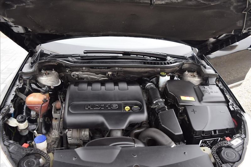 Citroën C5 2,0 HDi 103KW PO ROZVODECH - fotka 47 z 50