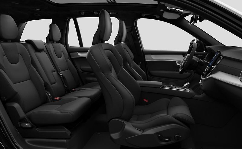 Volvo XC90 (2026) BLACK EDITION B5 AWD ULTRA - fotka 12 z 17