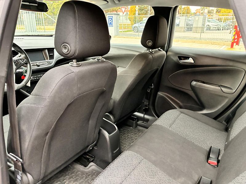 Opel Crossland 1.2TURBO 81kW EDITION TAŽNÉ - fotka 12 z 28