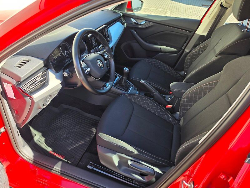 Škoda Kamiq (2021) 1,0TSI 81KW AMBITION - fotka 18 z 26