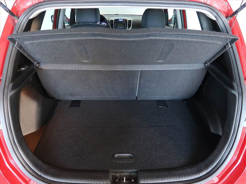 Hyundai ix20 (2017) 1.4 CVVT, Serv.kniha - fotka 13 z 14