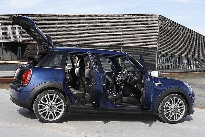 Mini 5 door.