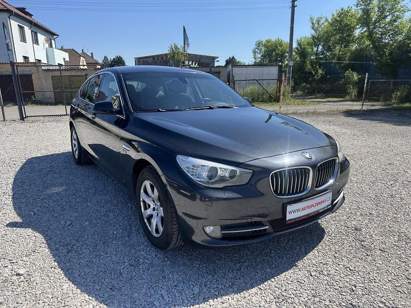 BMW Řada 5 (2010) 530D,GT,X-DRIVE,rezervace - fotka 2 z 44