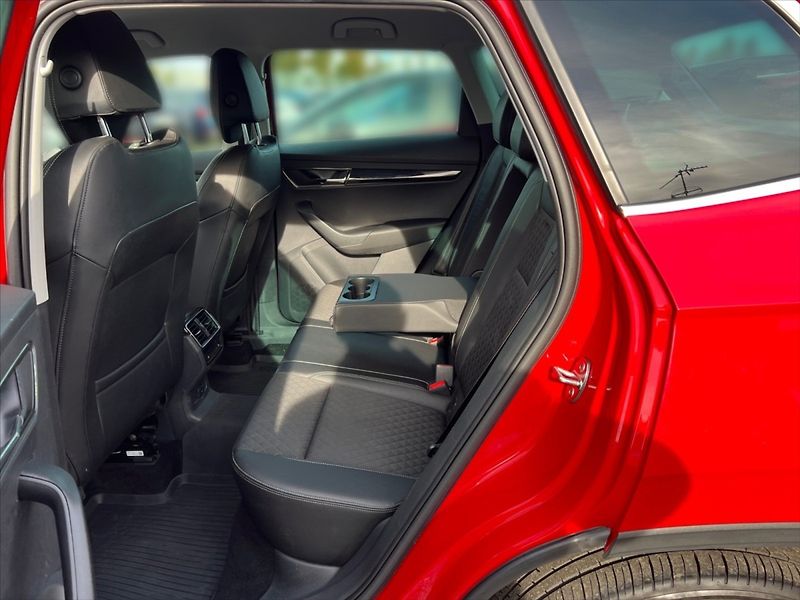 Škoda Karoq 1,5 TSI Style + DSG - fotka 8 z 11