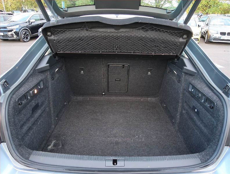 Škoda Superb (2016) Style Plus 2.0 TDI, Kůže, Navi - fotka 13 z 22