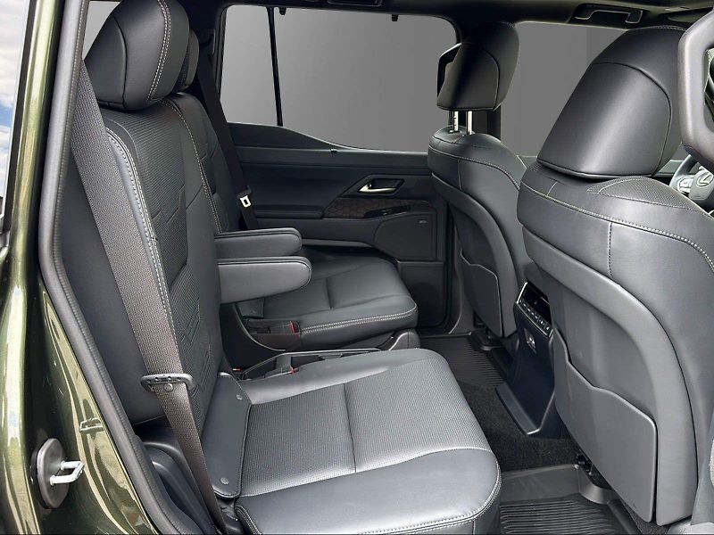 Lexus GX 550 (2025) Luxury - fotka 35 z 40