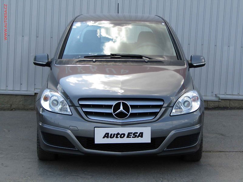 Mercedes-Benz Třídy B (2009) 1.5 i, AC - fotka 2 z 15