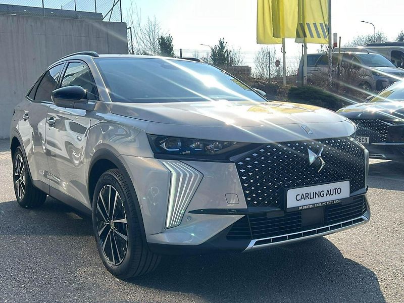 DS Automobiles DS7 (2026) EDITION FRANCE 1.5 BlueHDi 130 - fotka 3 z 34