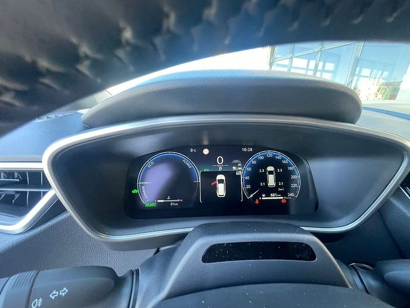 Toyota Corolla 1.8 Hybrid 140K Style - fotka 19 z 29